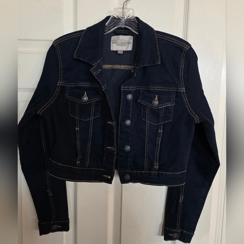 Ashley Vintage Charm Cropped Dark Blue Denim Jean Jacket, size small